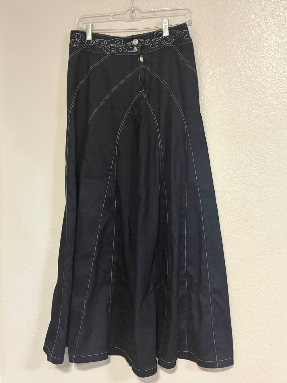 Black Embroidered Waist Maxi Skirt